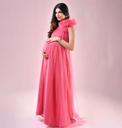 LUXE~Wine Long Frill Gown For Maternity /Pre-wedding shoot – Kulreeti®