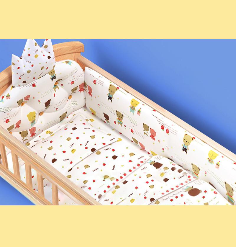 Baby Bed Bedding Set Pack of 6 - Crown Print